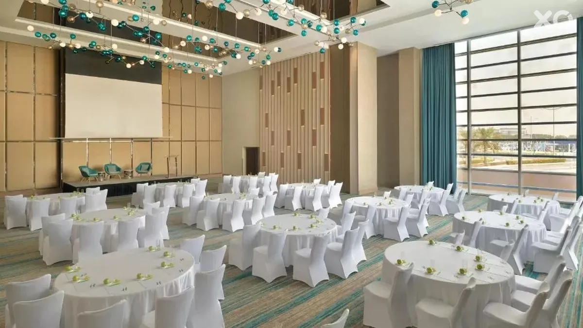 Holiday Inn Dubai Festival City