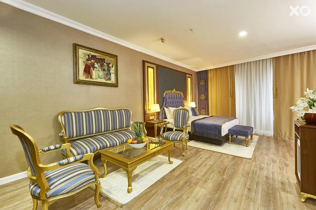 Seres Hotel Old City