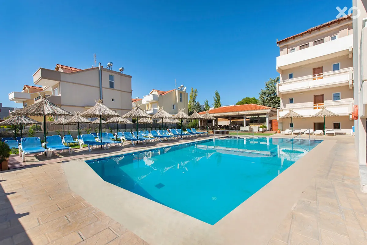 Sunday Hotel