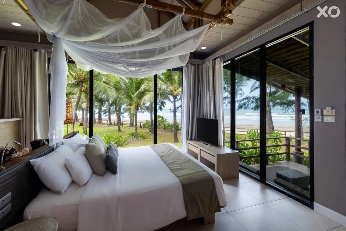 Twin Lotus Resort & Spa