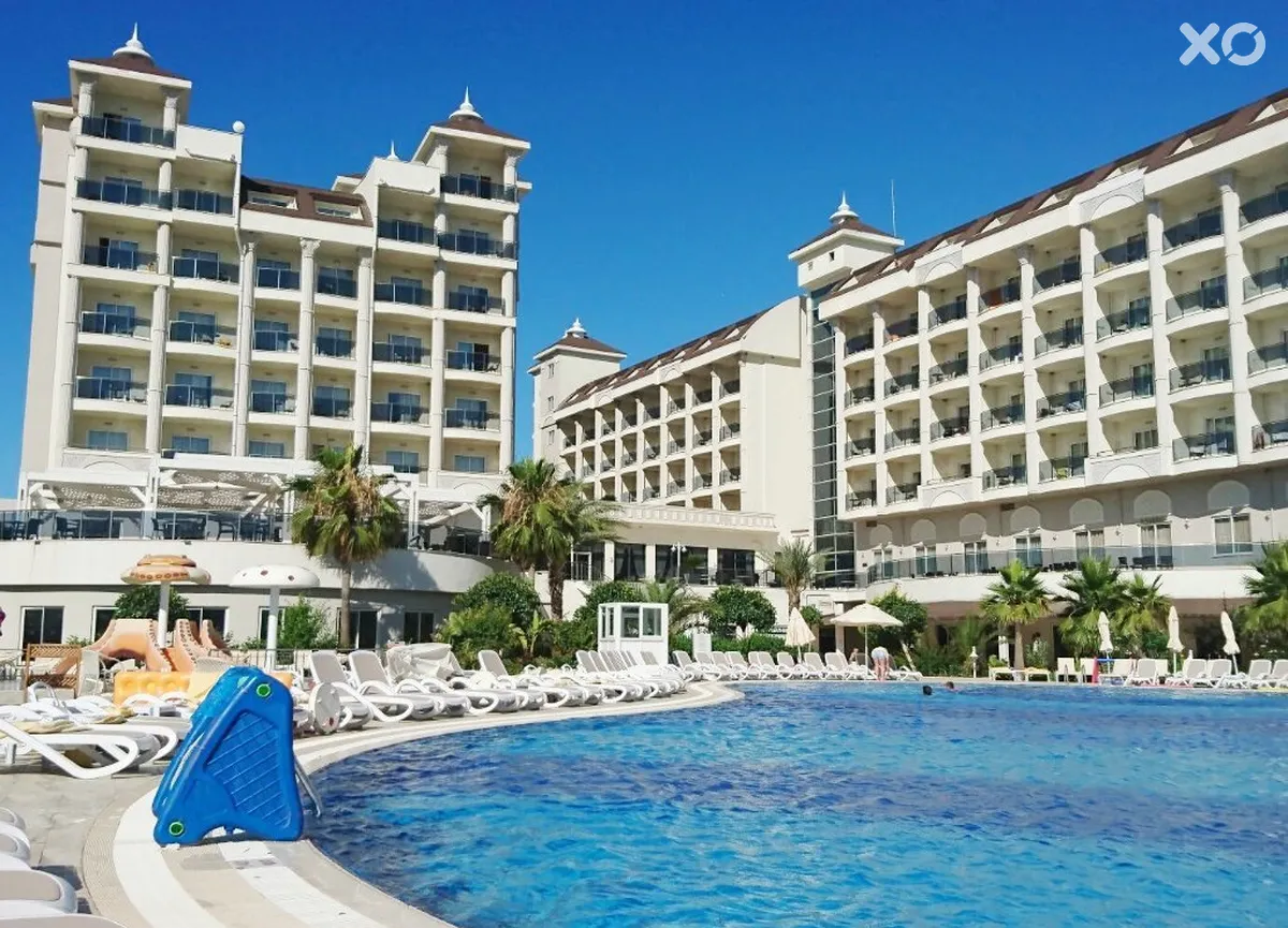 Lake & River Side Hotel & Spa