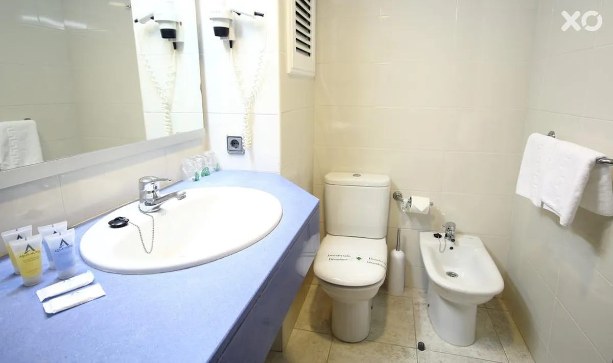 Aqua Hotel Bertran Park