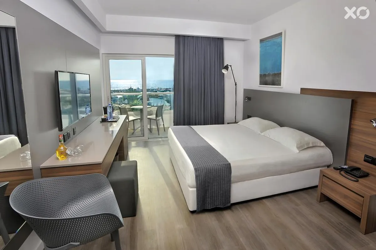 Okeanos Beach Boutique Hotel