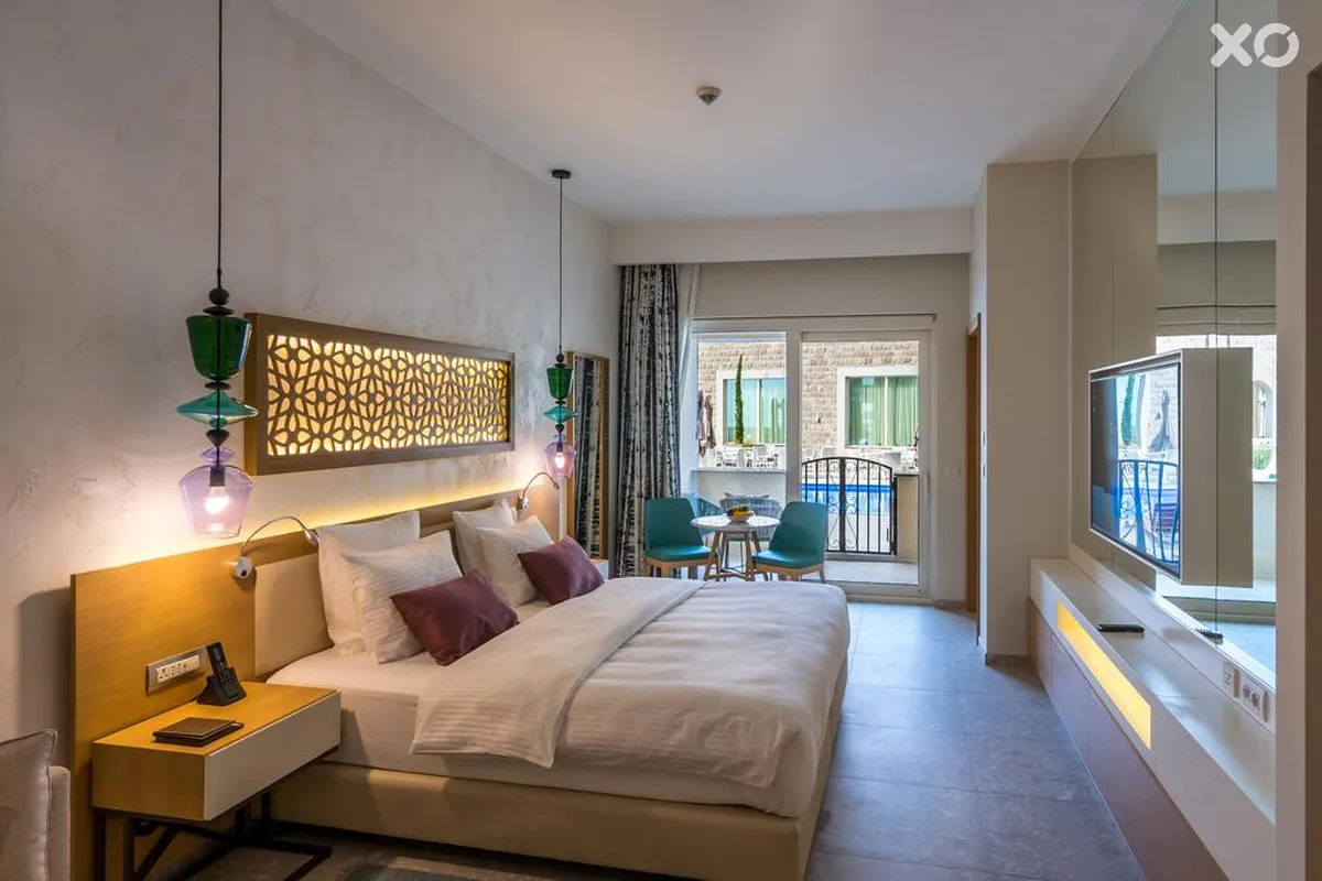 Chedi Lustica Bay Hotel