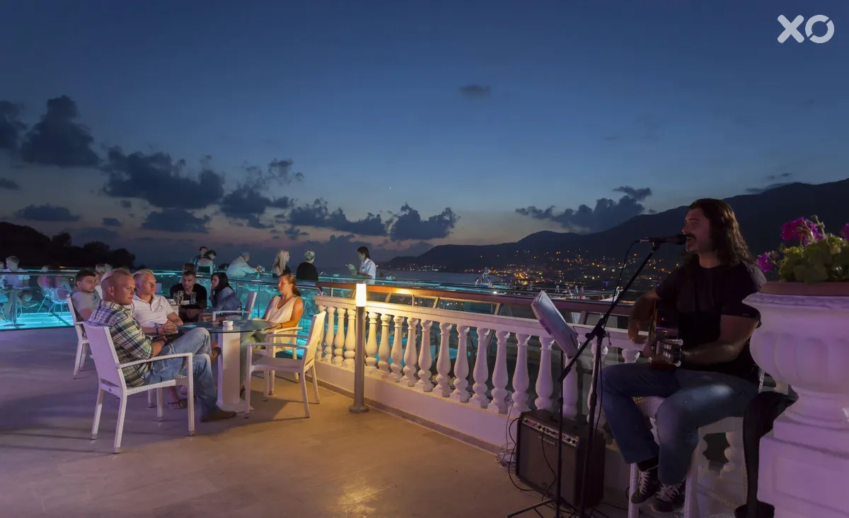 Sunny Hill Alya Hotel