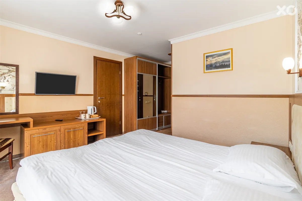 Petros Hotel