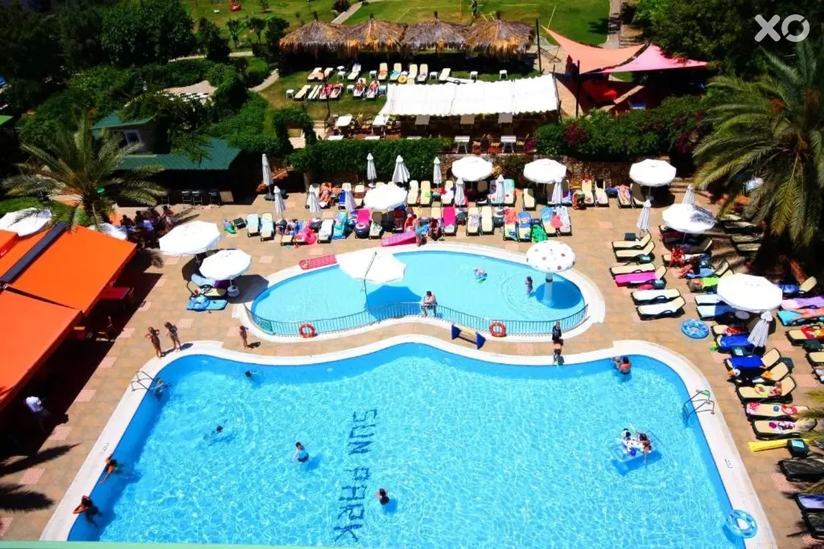 Smartline Sunpark Garden Resort