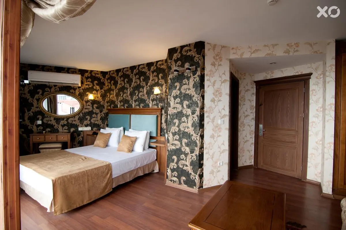 Artefes Hotel