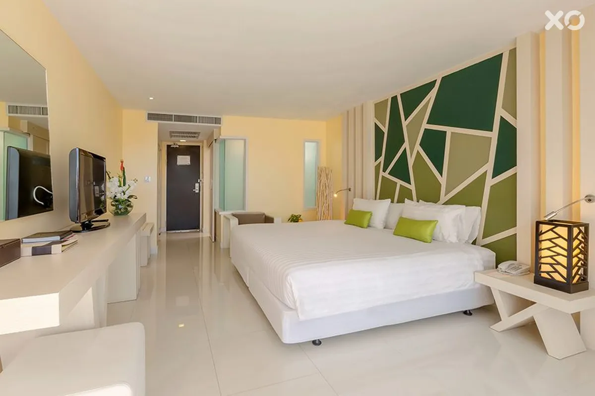 Andaman Embrace Patong
