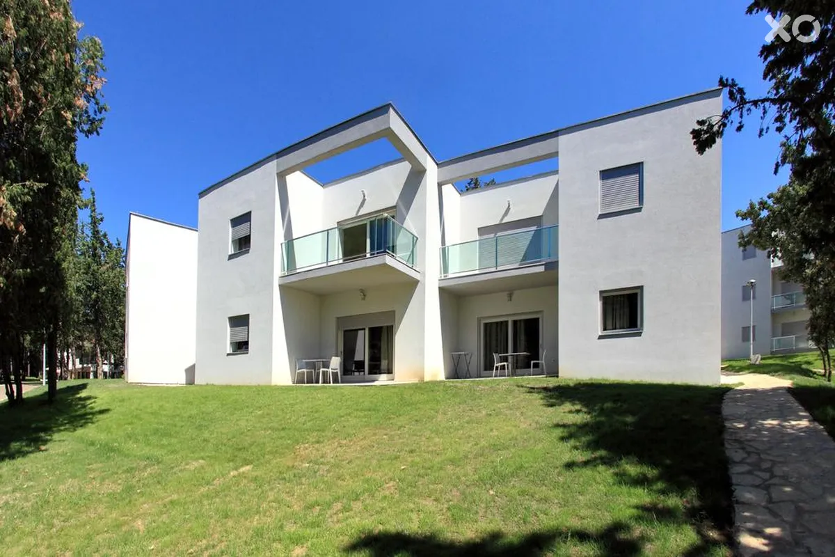 Crvena Luka Hotel & Resort (Crvena Luka Apartments & Villas)