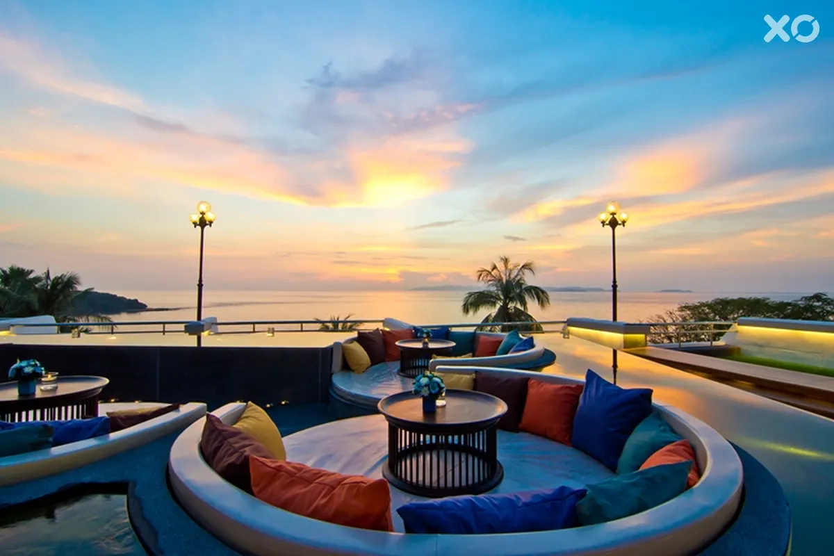 Royal Cliff Beach Terrace