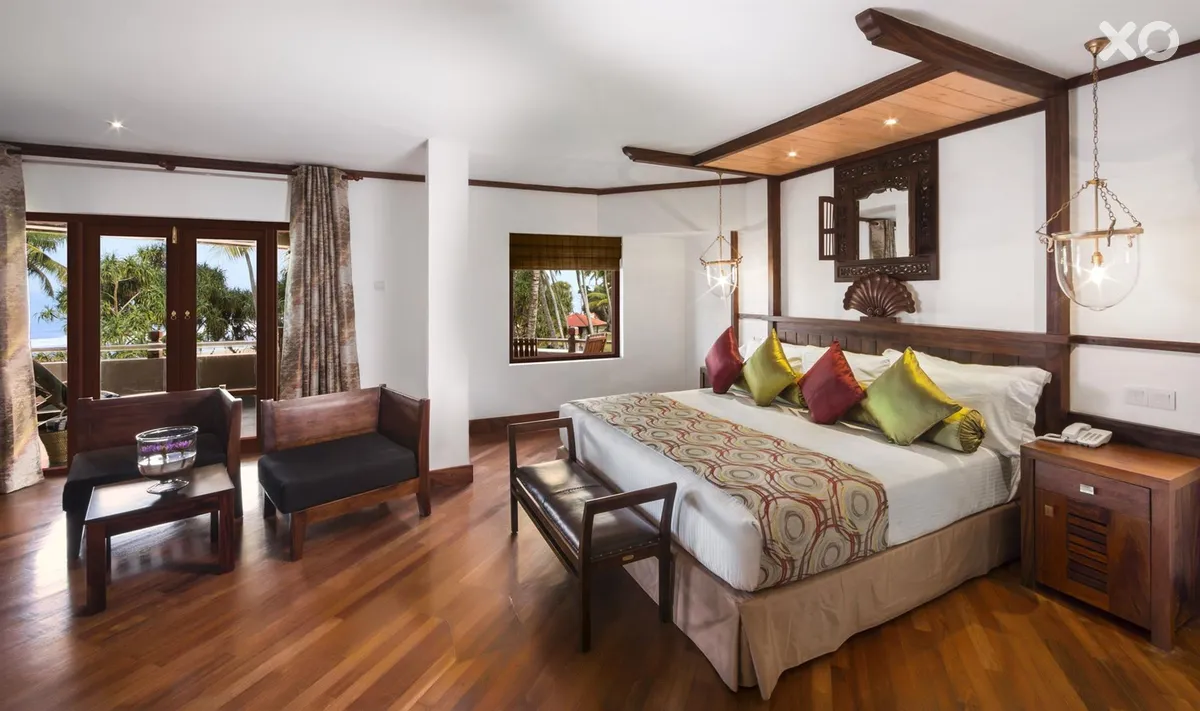 Royal Palms Beach Hotel