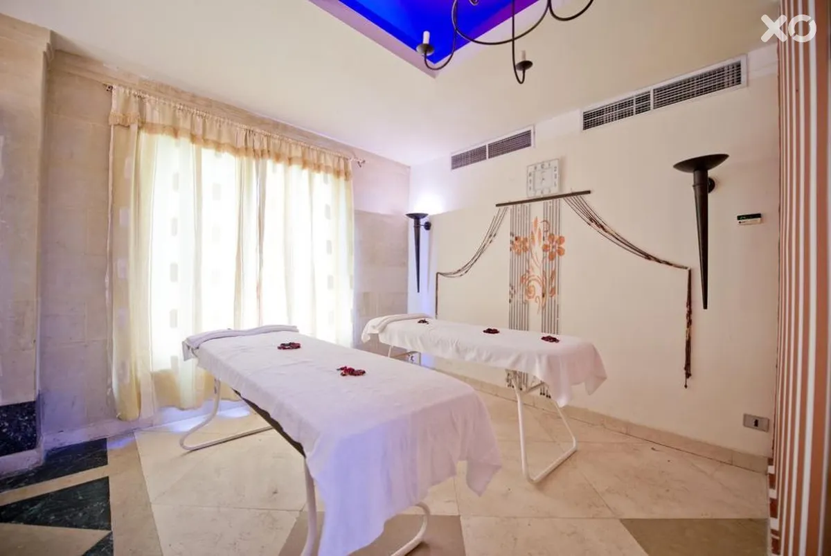 Amphoras Aqua Hotel