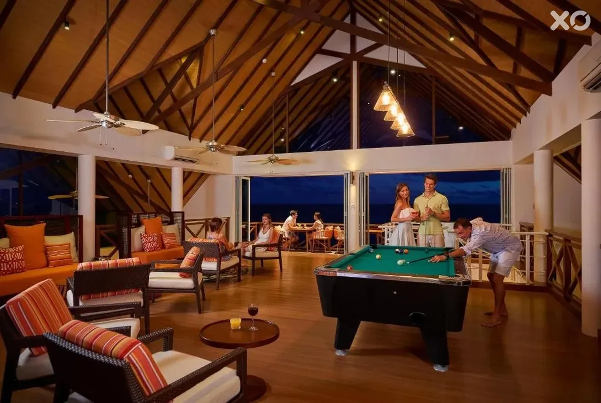 Mercure Maldives Kooddoo Resort