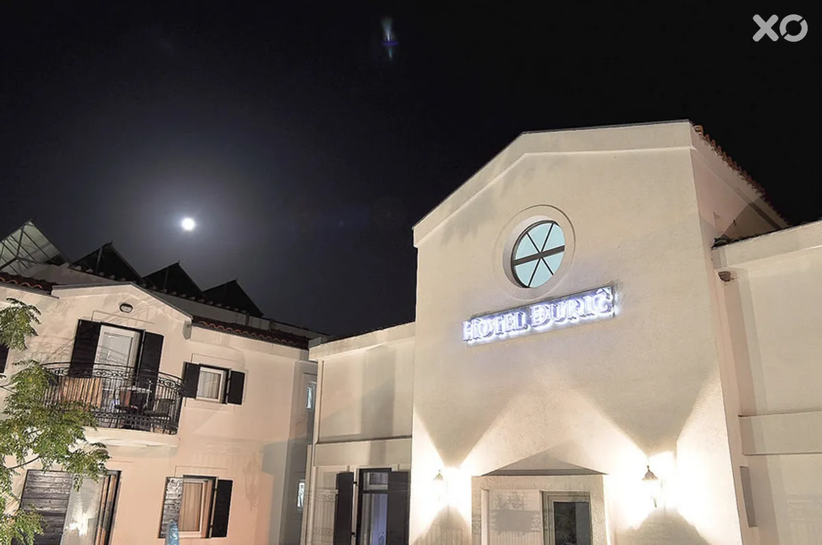 Djuric Hotel