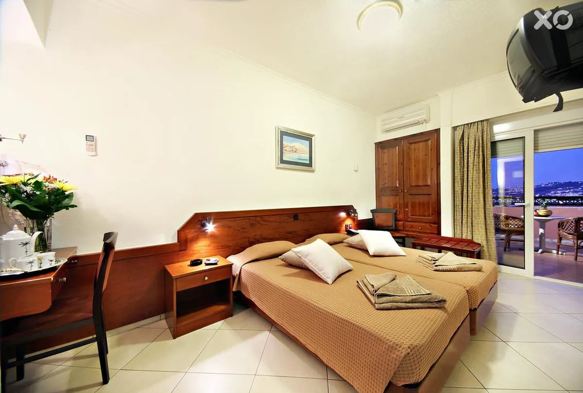 Arkadi Hotel
