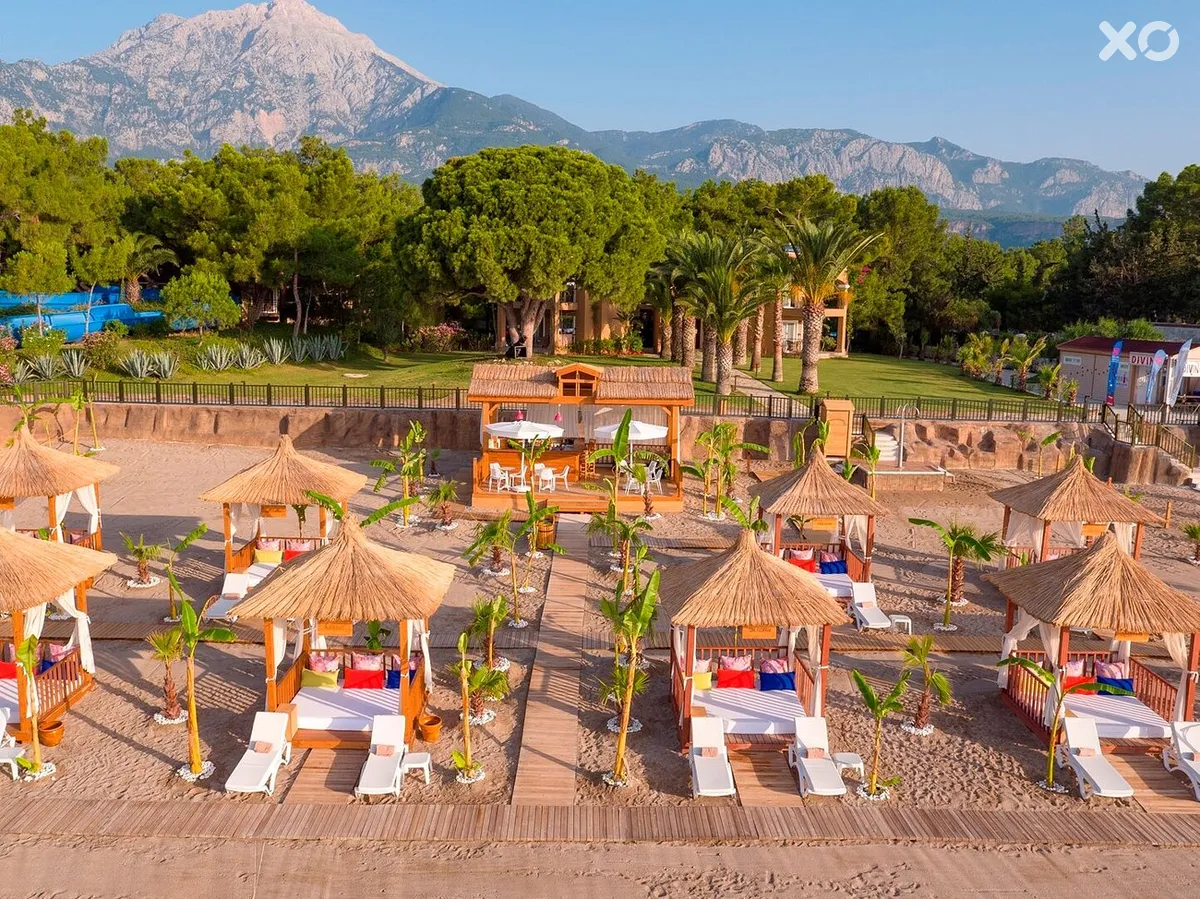 Pirate's Beach Club