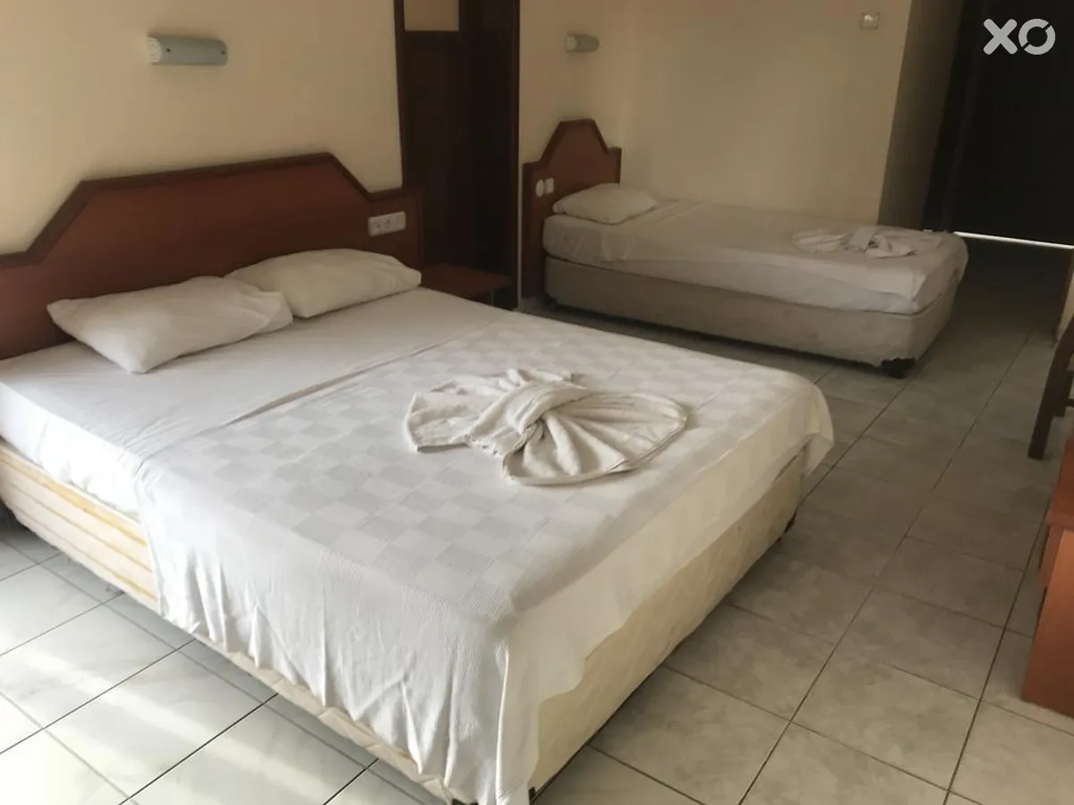 Muz Hotel