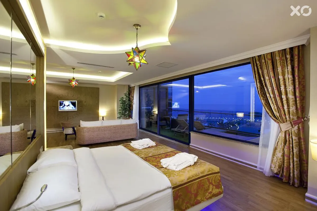 Granada Luxury Okurcalar