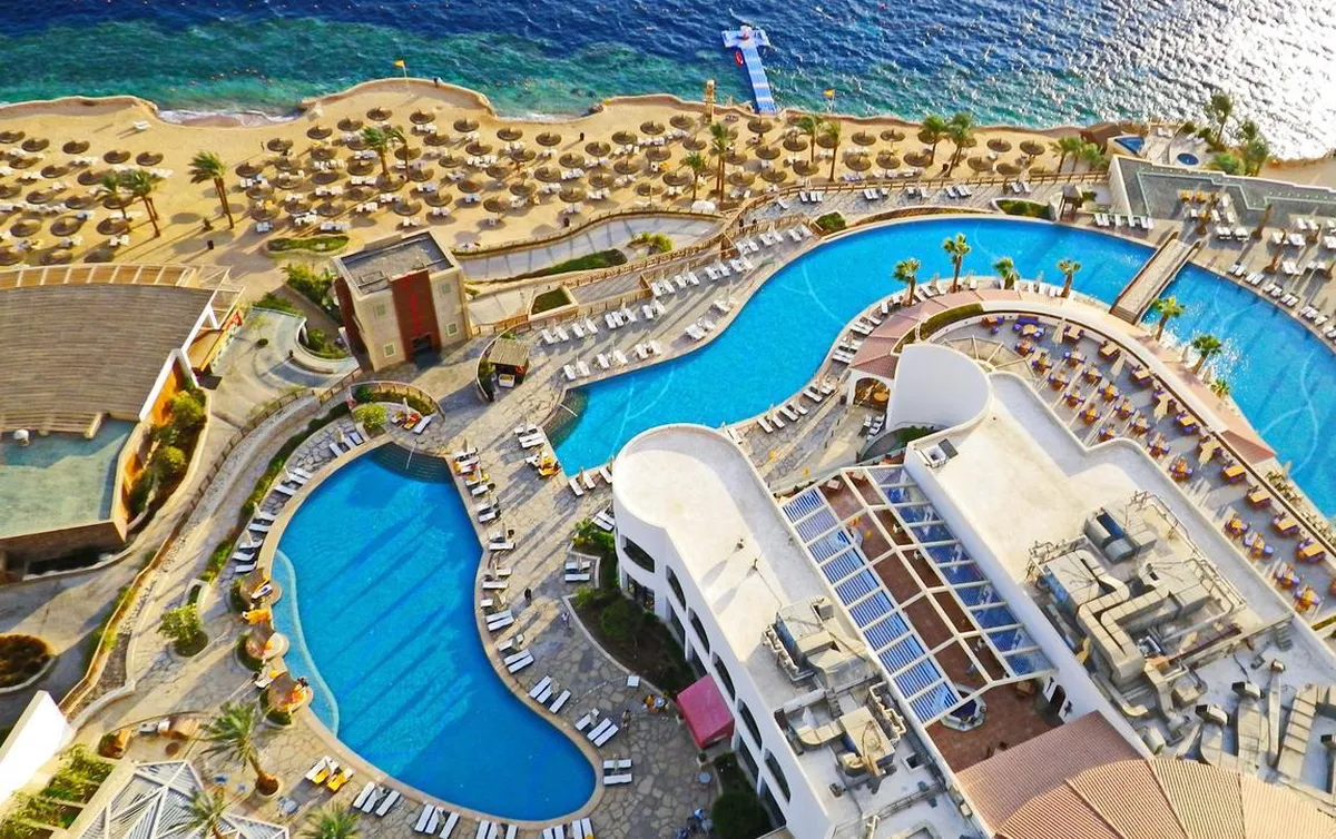 Reef Oasis Blue Bay Resort & Spa