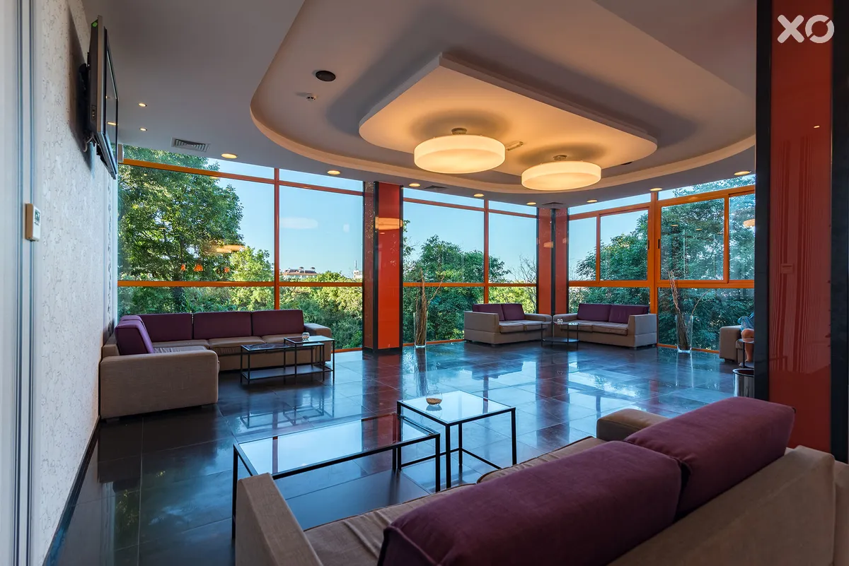Sunrise Hotel