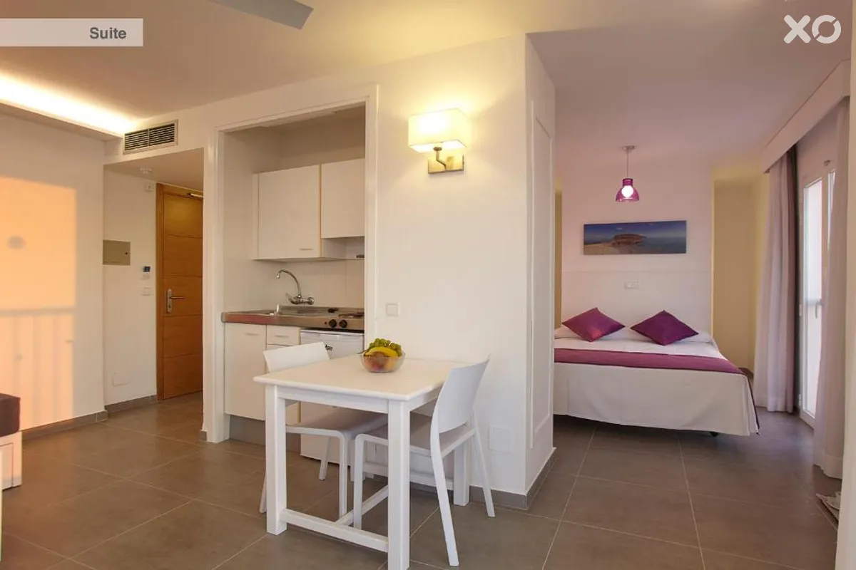 Nereida Aparthotel