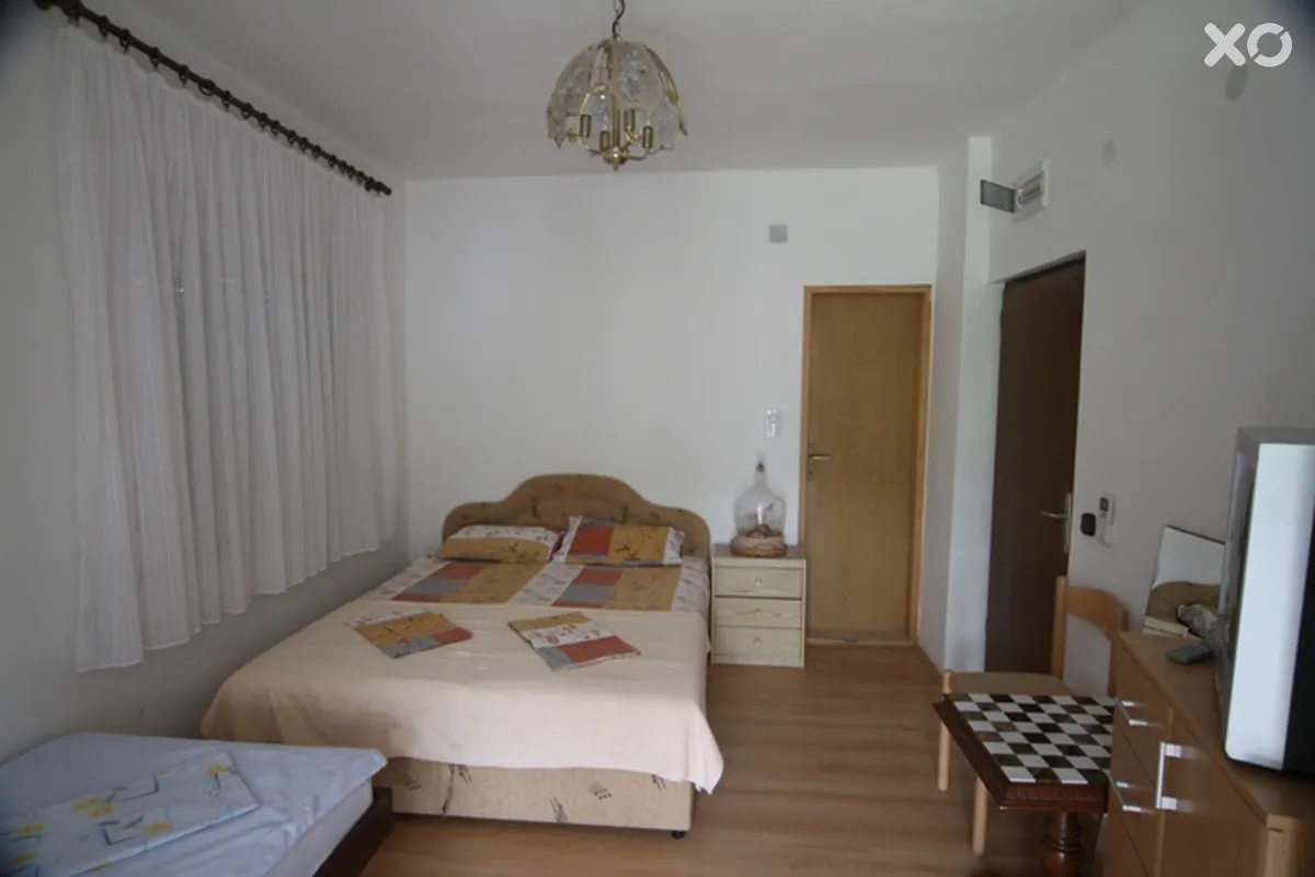 Roza Apartments