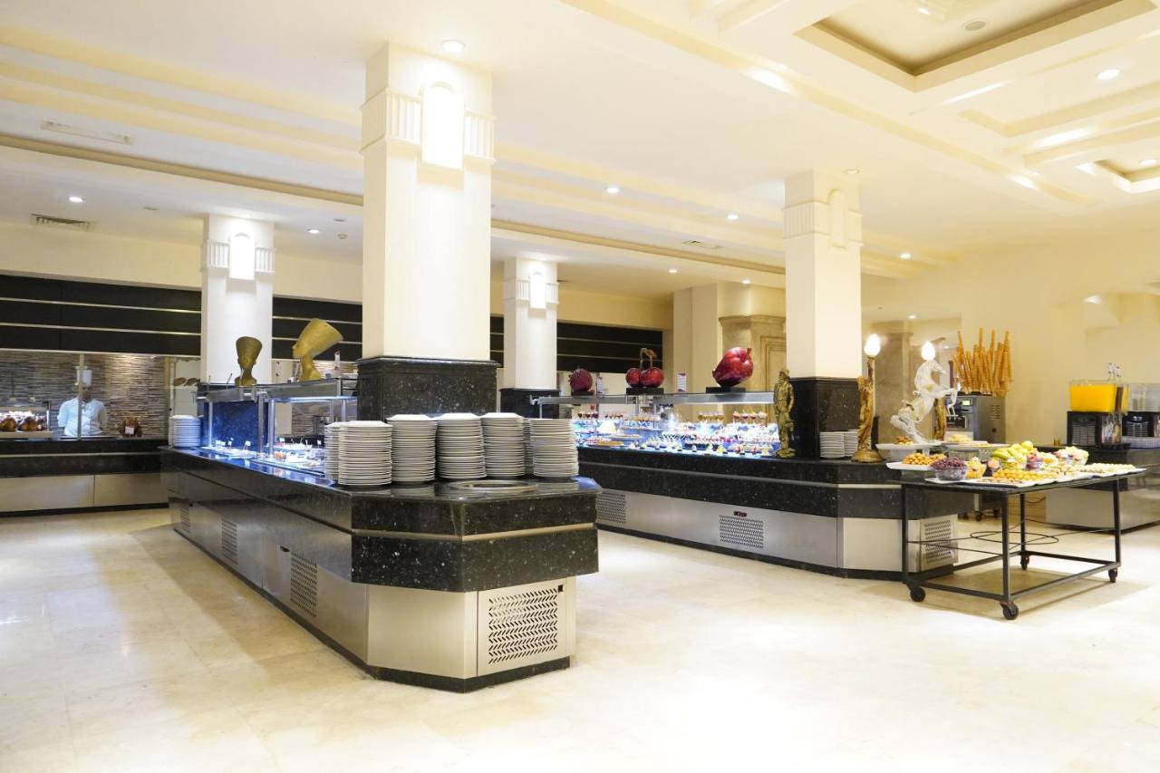 Charmillion Club Aqua Park