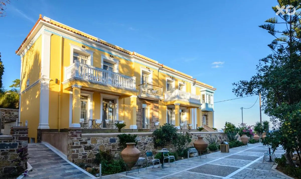 Grecian Castle Hotel