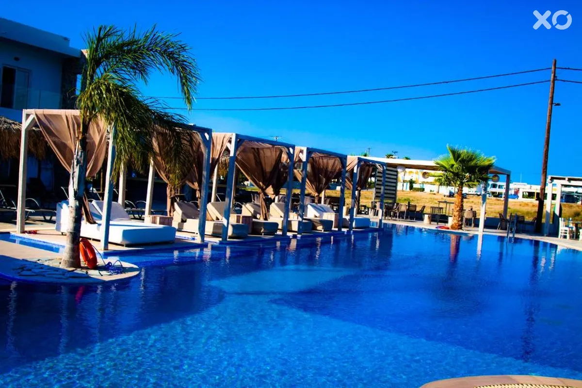 Sunshine Hotel