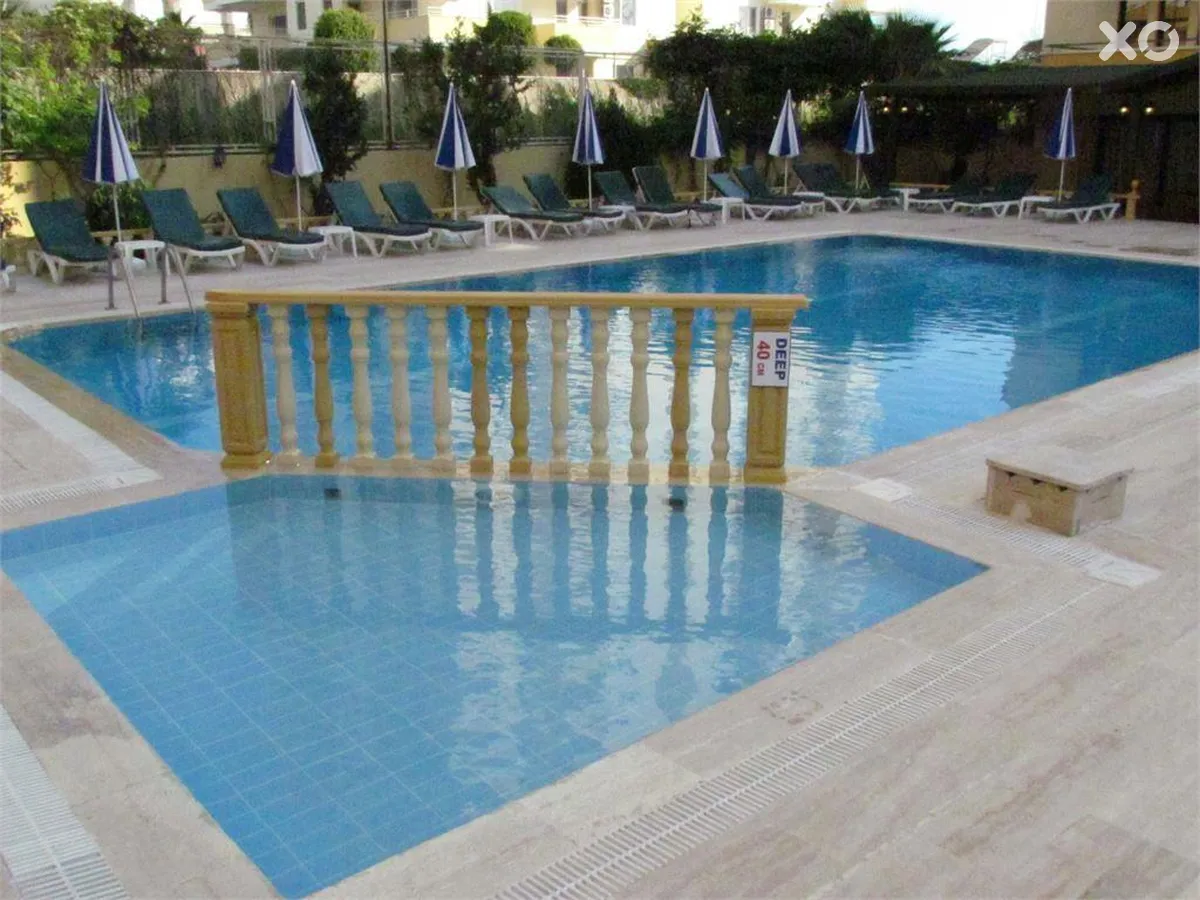 Gold Twins Family Beach Hotel