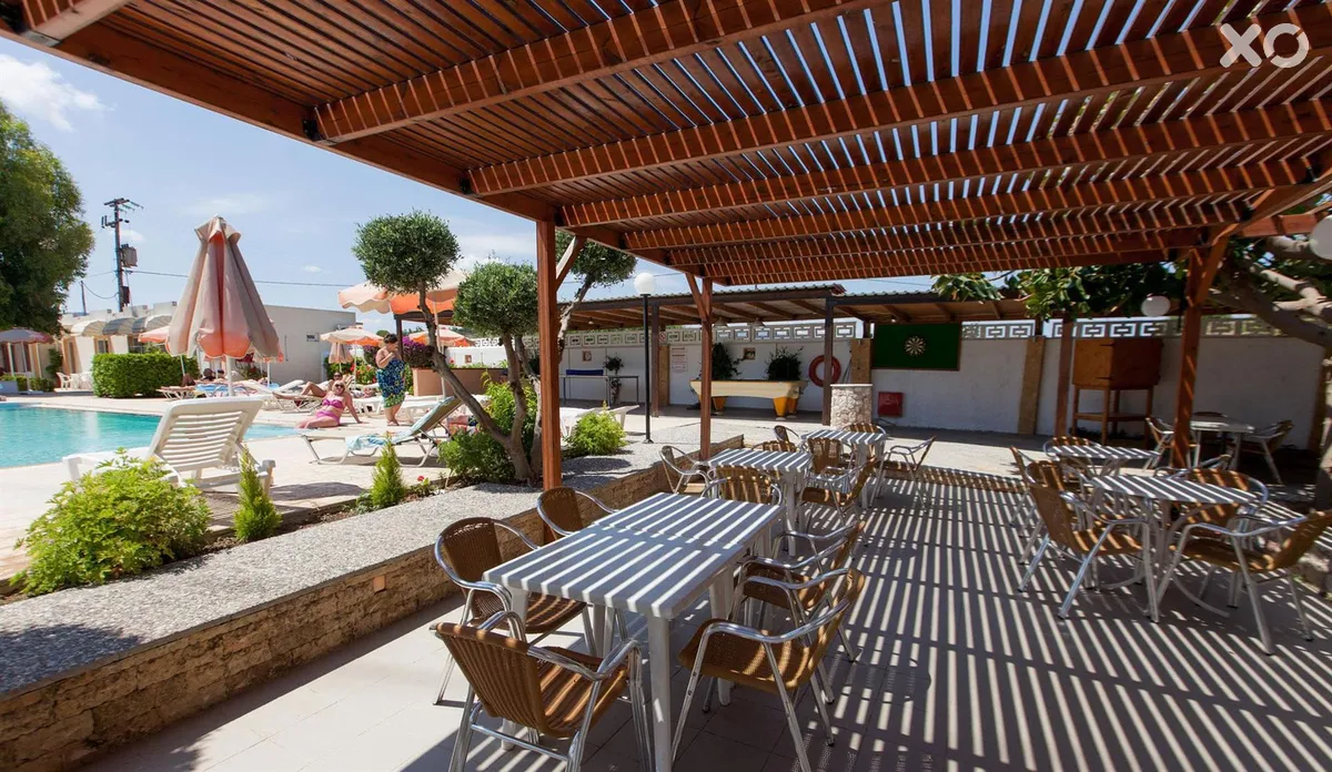 Meliton Hotel