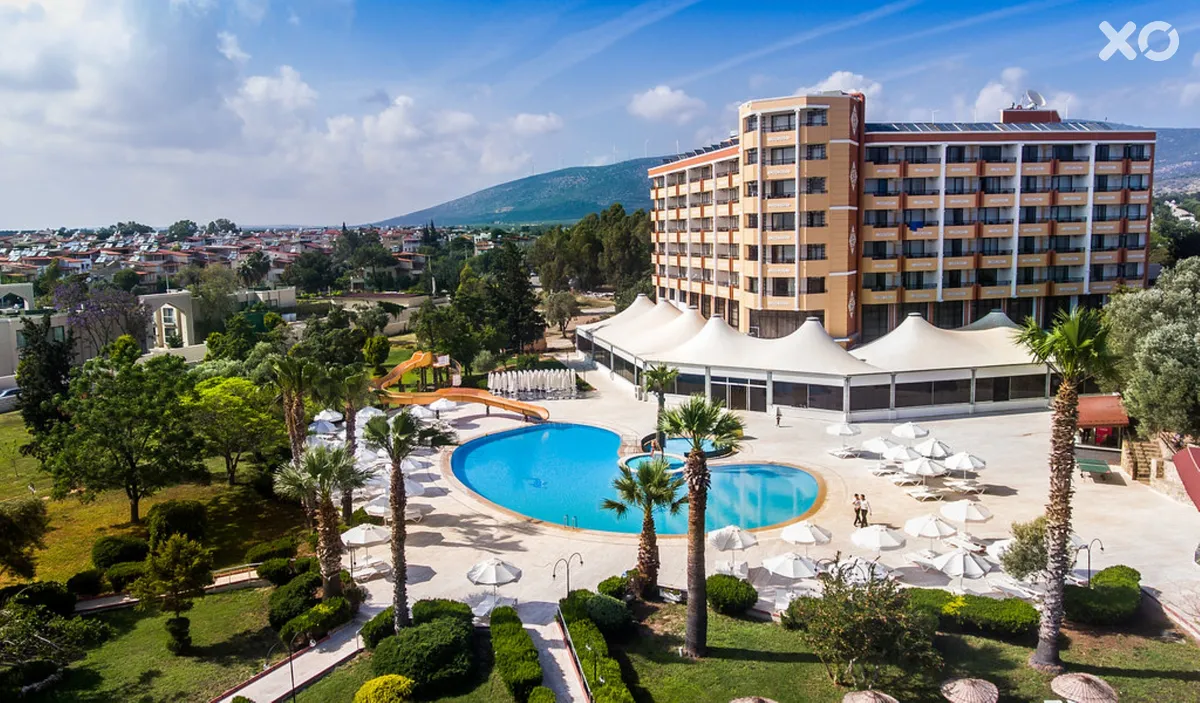 The Holiday Resort