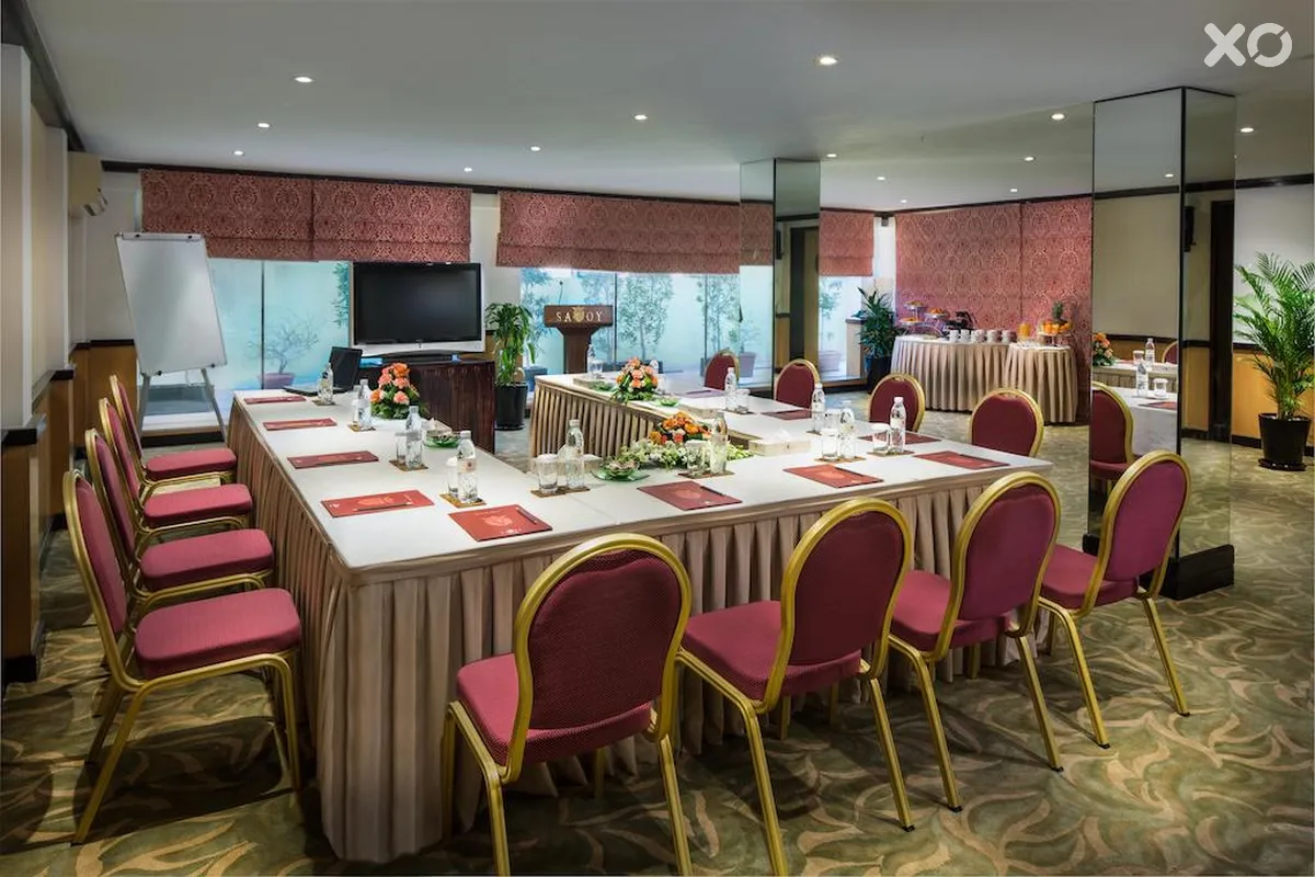 Savoy Suites Hotel Apartments