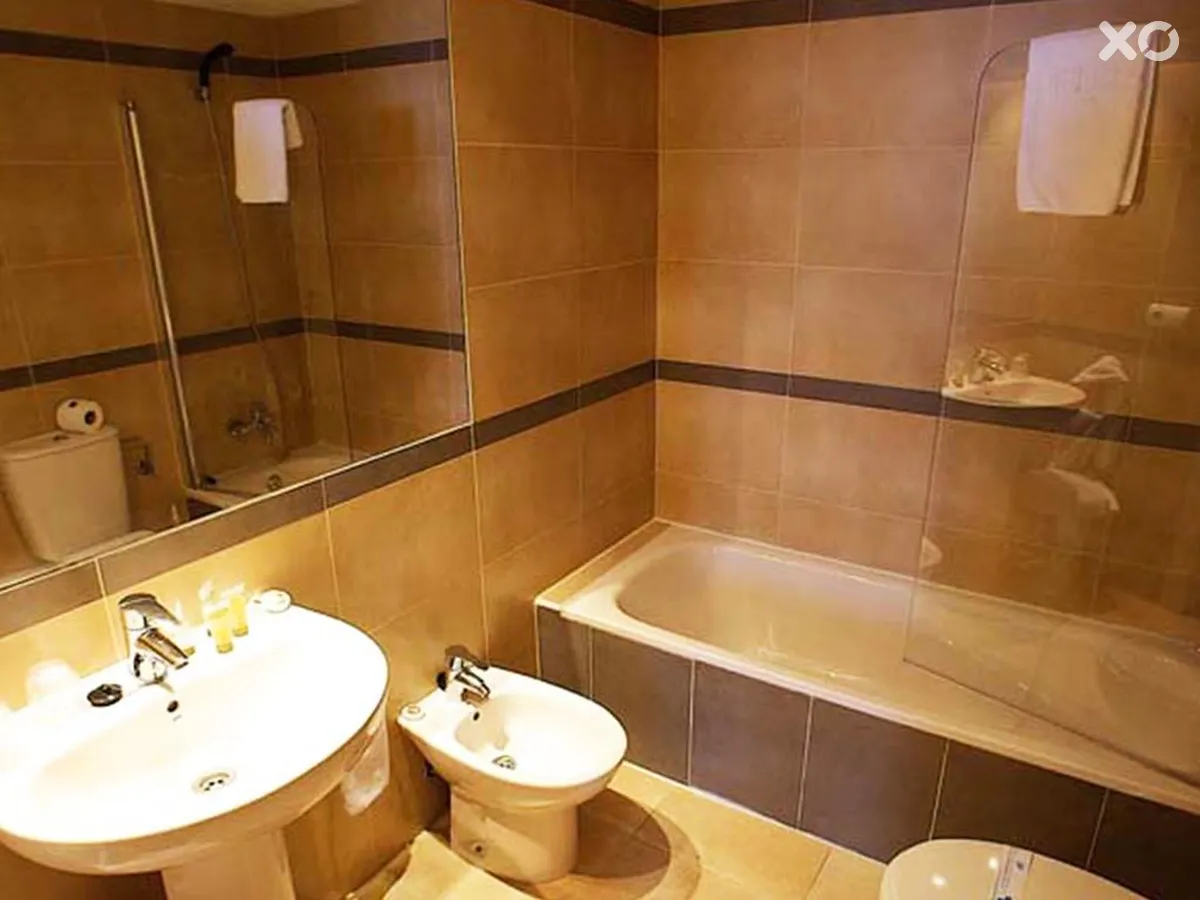 Esmeralda Suites Apartments