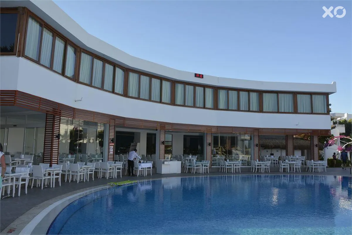 Bendis Beach Hotel