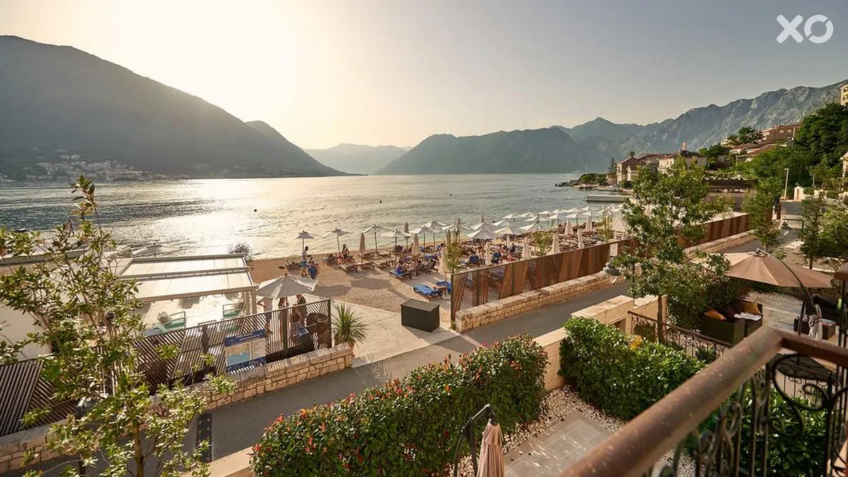 Huma Kotor Bay
