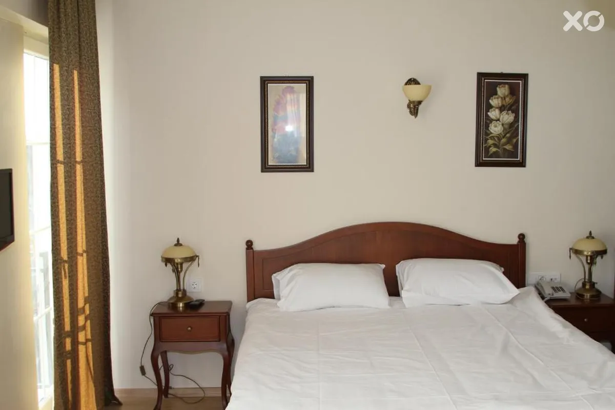 Basileus Hotel