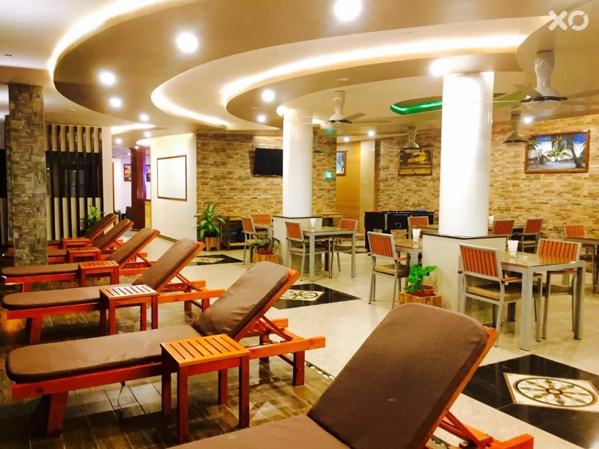 Triton Beach Hotel & Spa
