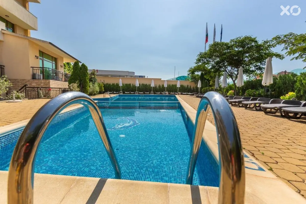Julia Hotel