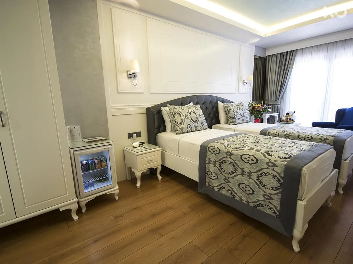 Antusa Palace Hotel & Spa