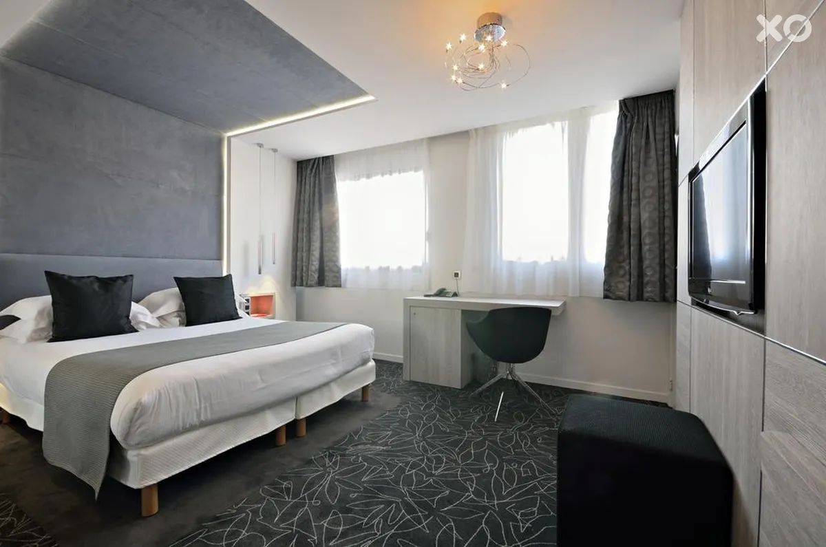 Cezanne Hotel