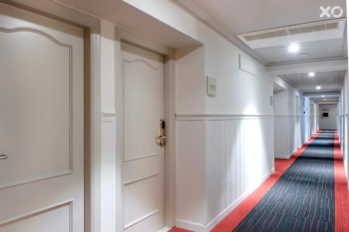 Salles Pere IV Hotel