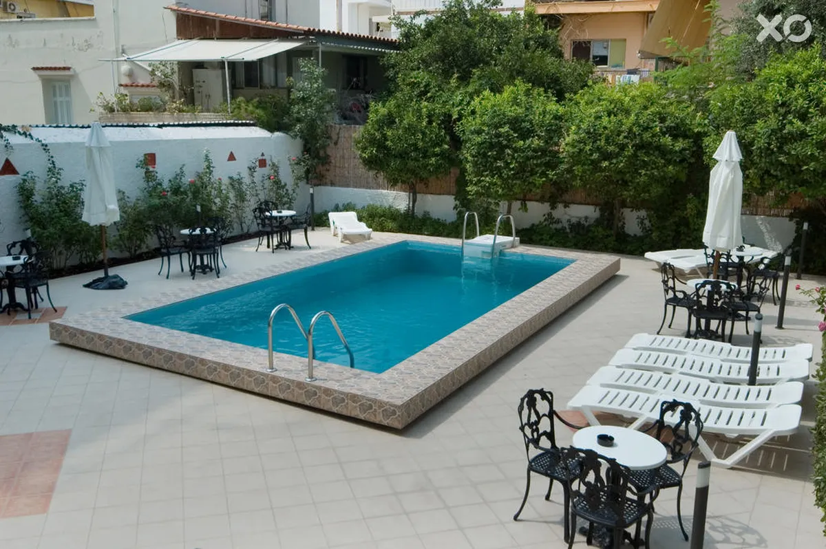 Bakos Hotel
