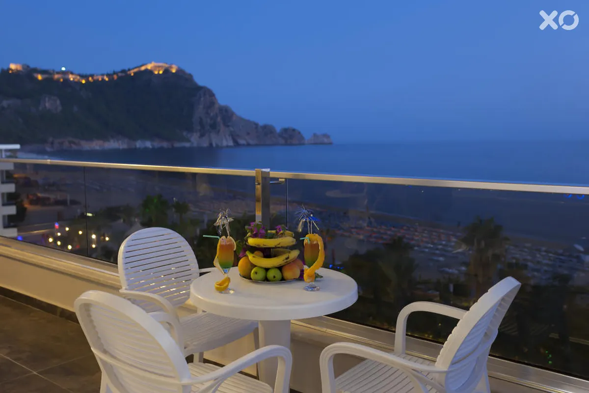 Xperia Saray Beach Hotel
