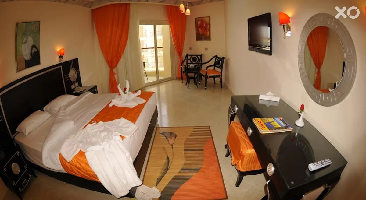 Sphinx Aqua Park Beach Resort