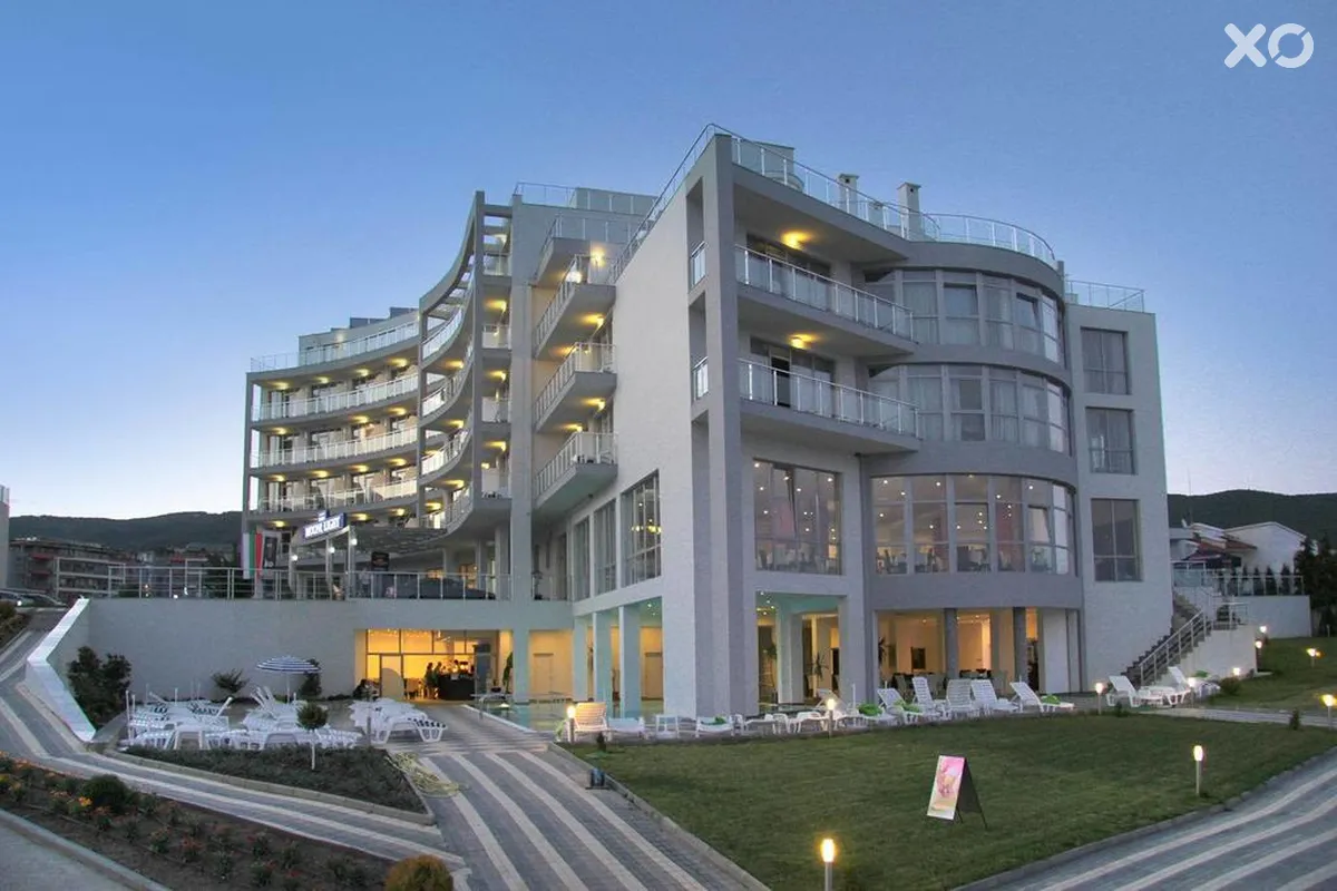 Moonlight Hotel