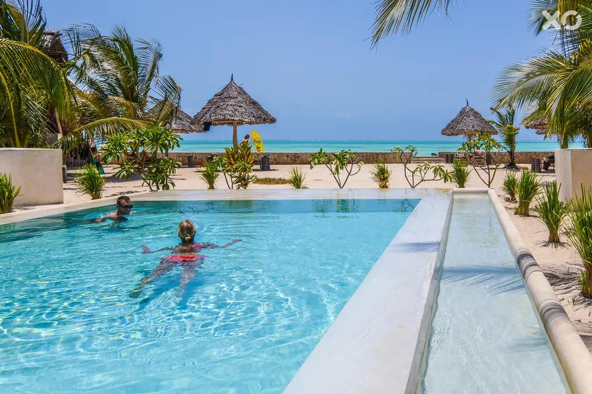 Nur Beach Hotel