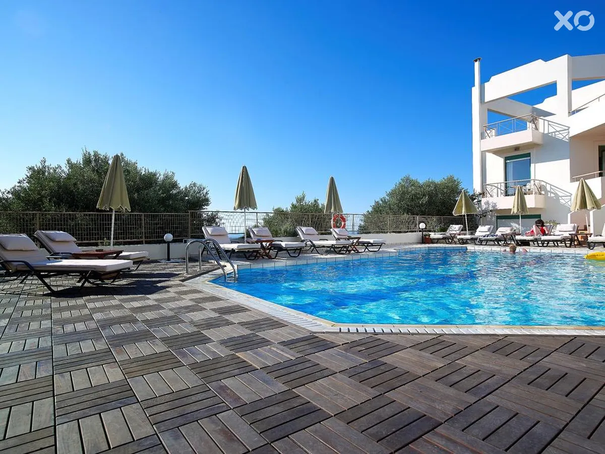 Bella Vista Apartments
