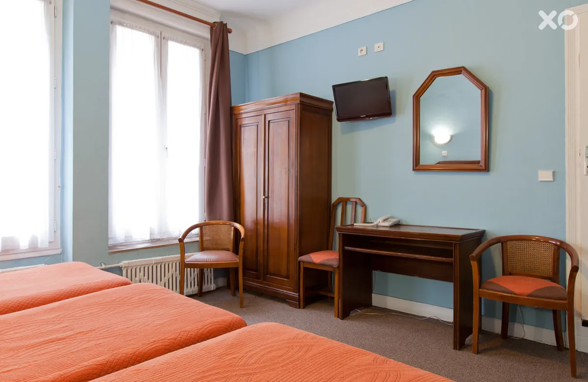 Ambassadeur Hotel
